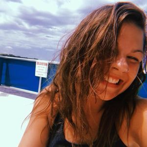 Meet your Posher, Elly